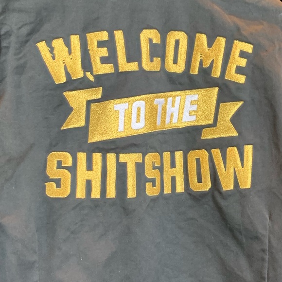 Meet your Posher, Sarah - Picture 1 of 1